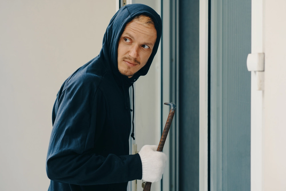 Three Common Entry Points Burglars Use to Get Into Your Home or Business